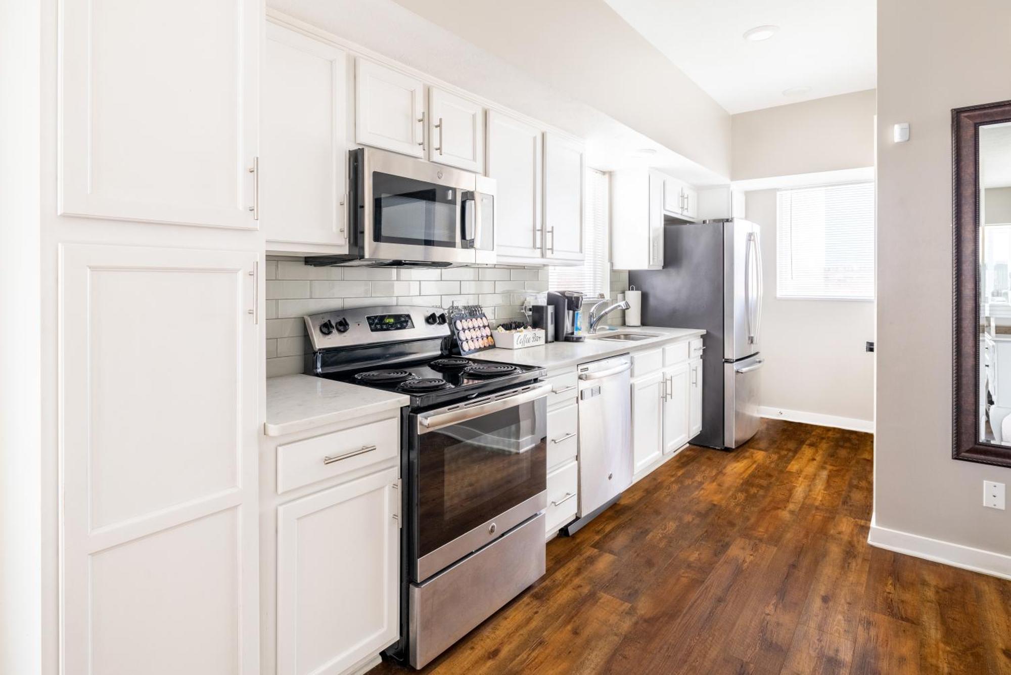 Luxury Downtown Townhome Private Garage Unit 9 Cleveland Esterno foto